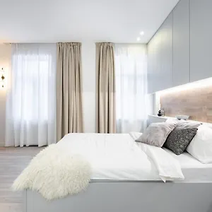 Four Bedroom Apartment, Old Town Apartment